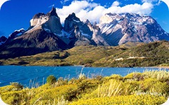 Torres del Paine_from_Lake_Pehoé