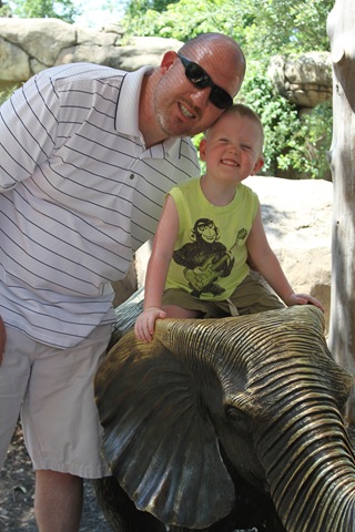 [Zoo%2520with%2520Daddy%2520067%255B3%255D.jpg]