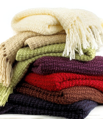 http://lh4.ggpht.com/-ejUV6kj3wO8/TTcJINPAzqI/AAAAAAABcgA/_b8aSacSRt4/martha%252520stewart%252520collection%252520blanket%25252C%252520textured%252520yarn%252520throw%252520at%252520macys.jpg