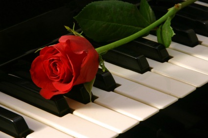 [piano-and-rose%255B4%255D.jpg]