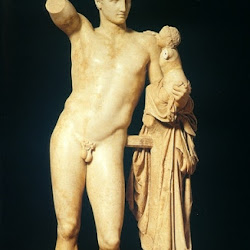 75 - Praxíteles - Hermes con el niño Dionisos