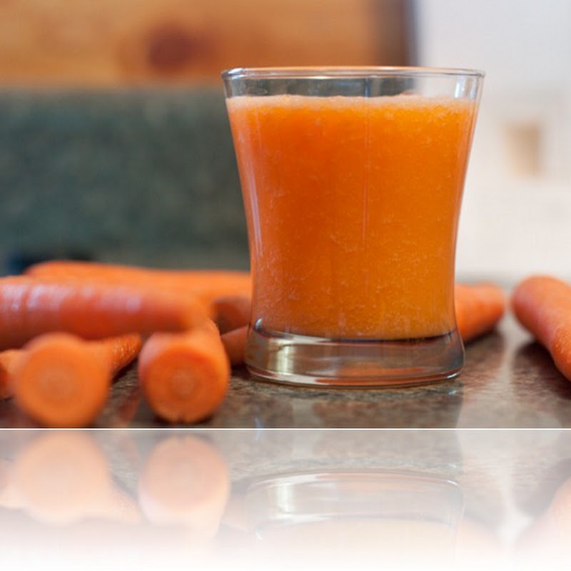 Carrot pineapple smoothie