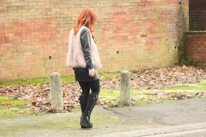 OOTD Dirty Dancing In The Moon Light (01) OOTD Dirty Dancing In The Moon Light (01)