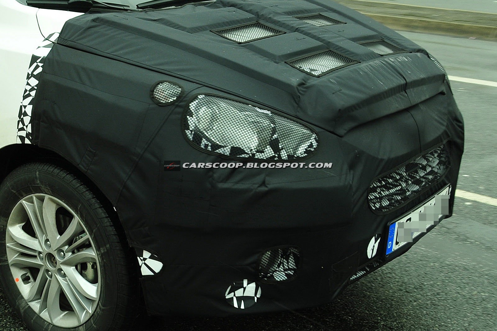 [2014-Hyundai-ix35-Tucson-FL8Carscoop%255B3%255D.jpg]