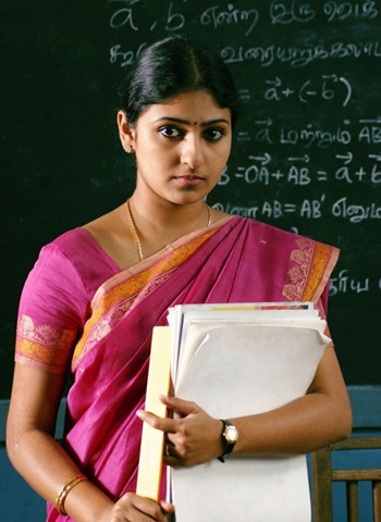 [monica%2520%2520in%2520saree%255B2%255D.jpg]
