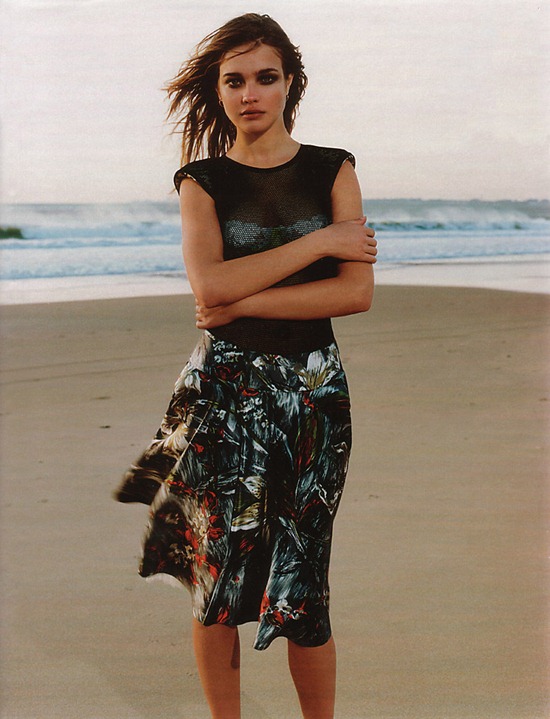 model: Natalia Vodianova<br />source: Marie Claire IT 03/01<br />editorial: "Lolita 2001"<br />foto: Jacques Olivar