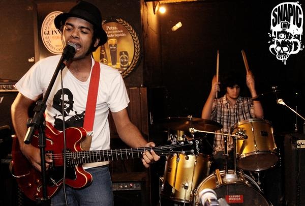 [Banda%255B4%255D.jpg]