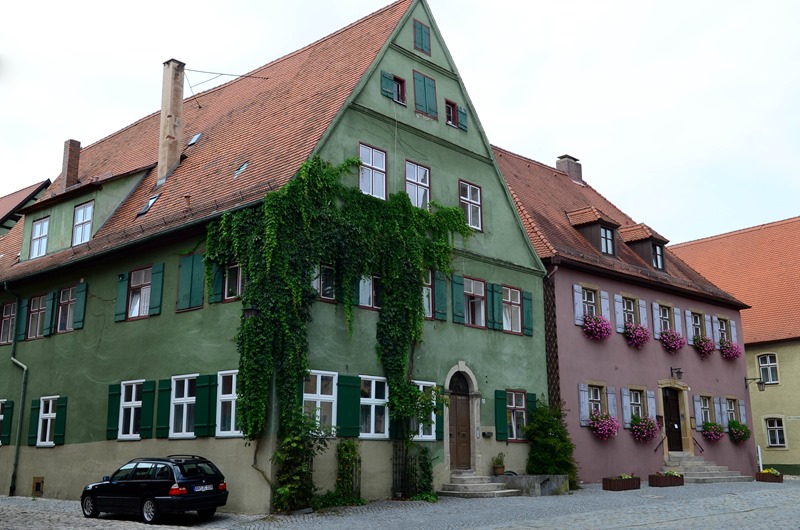 [Dinklesbuhl-104.jpg]