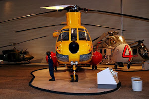 2562285784.jpg