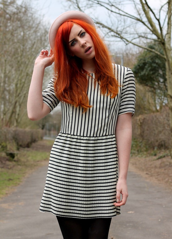 [MINKPINK%2520STRIPED%2520DRESS%2520CROPPED%255B6%255D.jpg]