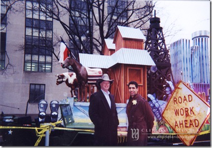 Rick Meyers_Victor Leal_Old Pete_on the Texas Float Bush Inaugural Parade
