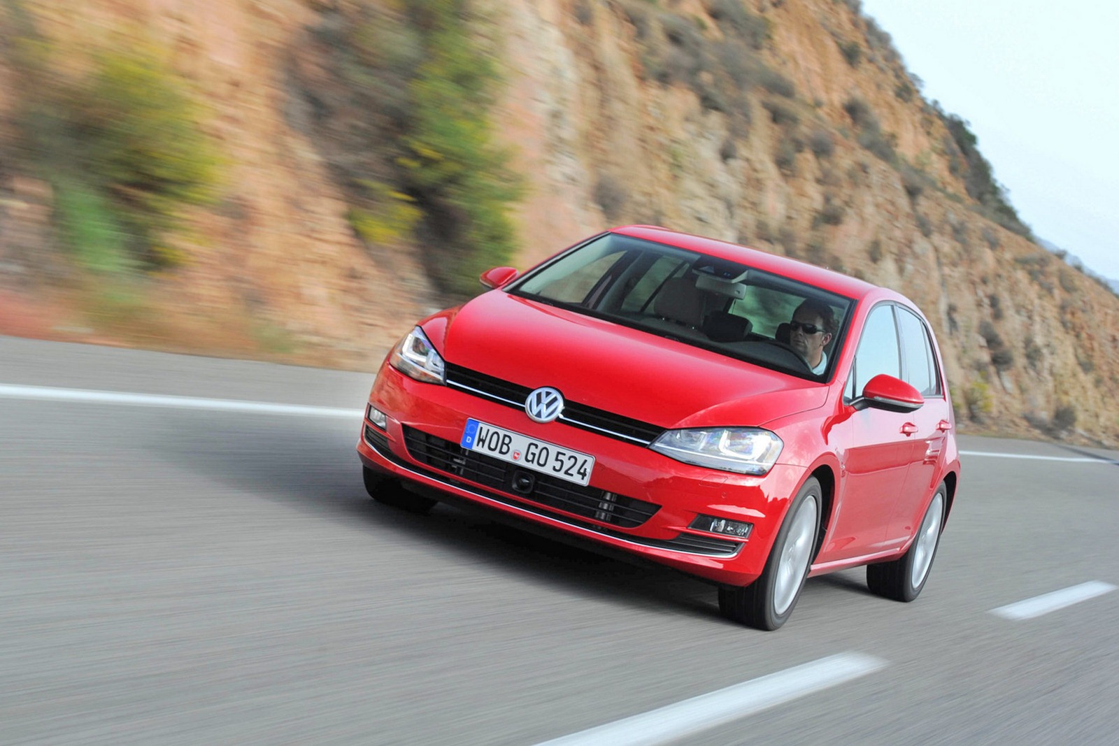 [2013-Volkswagen-Golf-02%255B2%255D.jpg]