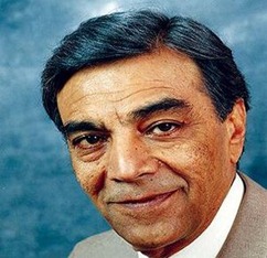 Zia_Mohyeddin Zia_Mohyeddin
