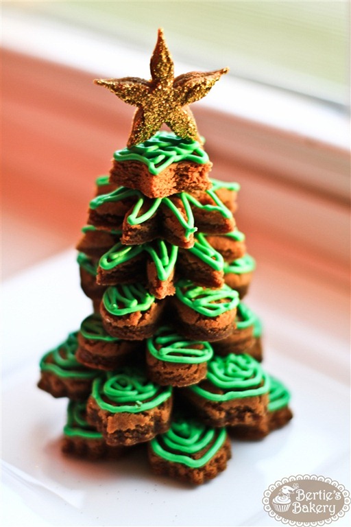 [Gingerbread%2520Christmas%2520Tree-2%255B4%255D.jpg]