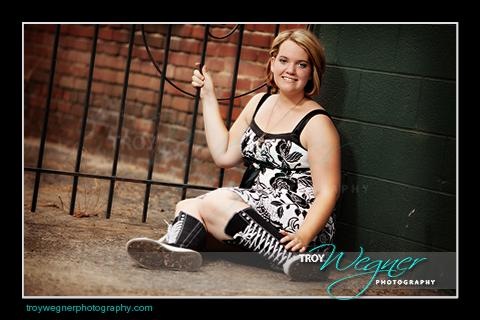 [leah%2520and%2520gate%255B4%255D.jpg]