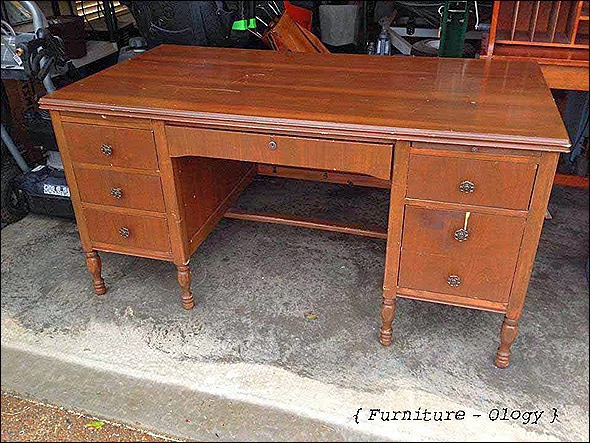 Furniture Ology A Confession And Goodwill Desk Makeover