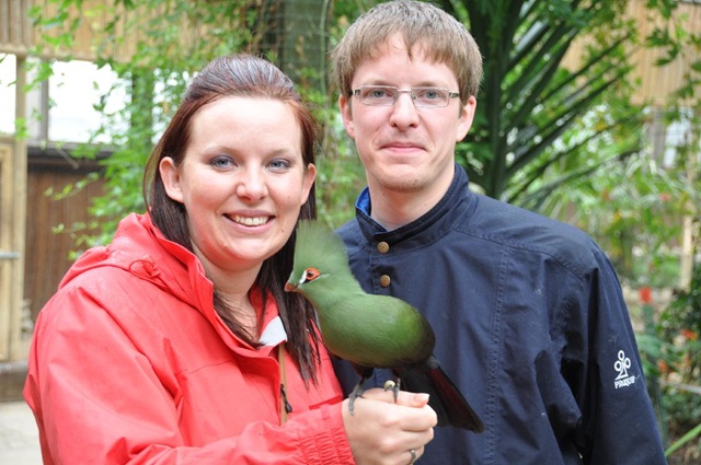 [Christina%2520%2526%2520Paul%2520with%2520Damien%2520%2528Green%2520Crested%2520Touraco%2529%2520resized%2520DSC_1133%255B5%255D.jpg]