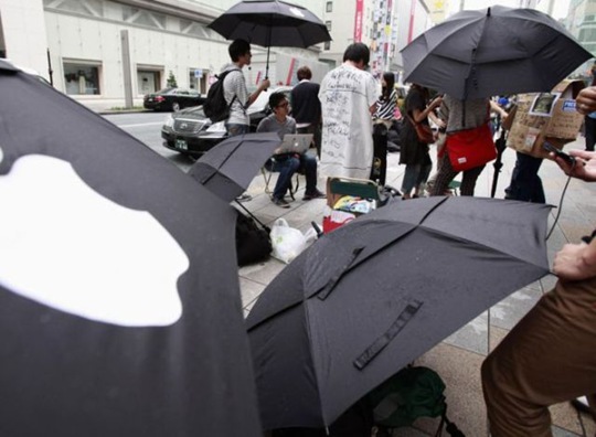 [iphone-5-fanatics-15%255B2%255D.jpg]