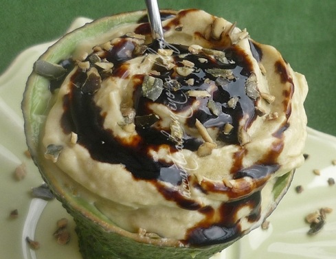 [gelato-avocado-glassa-aceto-balsamico-001%255B4%255D.jpg]