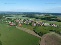 Lhotice_002.JPG