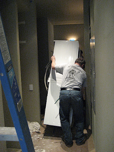 The washer and dryer live in my hallway for a few hours.