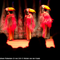Boekids in de Bibliotheek Rotterdam 21 mei 2011. Bijzondere poppentheatervoorstelling uit BraziliË: Theatro Munganga met Bichos do Brasil.