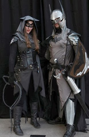 [renaissance_faire_batman_and_catwoman_costumes%255B1%255D.jpg]