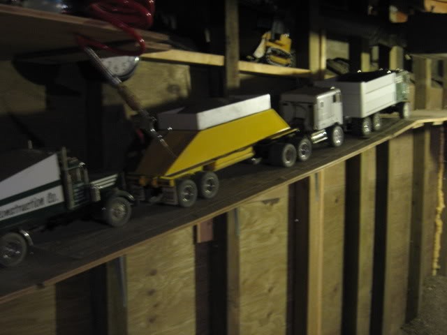 [Joe-Basement-382.jpg]