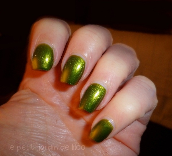 002-beauty-uk-green-nail-polish