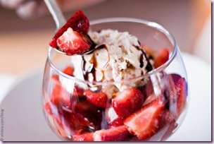 food-icecream-strawberry-Favim.com-246299