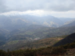 Puertas e Pandiello. Ao fondo zona de Cabezu Llerosu