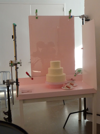 Here you can see it on set.