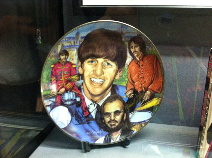 [IMG_1244%255B1%255D%255B3%255D.jpg&description=Love Me Do in Liverpool')]