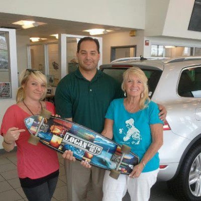 Hailey Villa with Patti McGee ran into this guy John Leyva at a Car dealership in AZ. who rides his board to work everyday. Many Kudos to John, thanks for riding one of our boards!