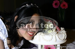 Álbum de fotos de FRANCINE. Fotografias da Art Tec Fotografias que faz fotos de casamento, fotos de festas, fotos de eventos sociais, fotos de aniversário, fotos de formatura, fotojornalismo, ensaios fotográficos, fotos de estúdio, book fotográfico e outros serviços fotográficos em Pelotas, RS, e outras cidades do Rio Grande do Sul. Album (digital) de fotos de FRANCINE. Fotografias digitais da Art Tec Fotografias que faz fotos de casamento, fotos de festas, fotos de eventos sociais, fotos de aniversário, fotos de formatura, fotojornalismo, ensaios fotográficos, fotos de estúdio, book fotográfico e outros serviços fotográficos em Pelotas, RS, e outras cidades do Rio Grande do Sul. fotos casamento de pelotas rs para noivas casamentos rio grande do sul foto fotografia desenhos convite modelos bolo artístico arranjos mesa