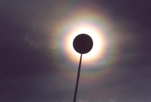 [halo%255B2%255D.jpg]