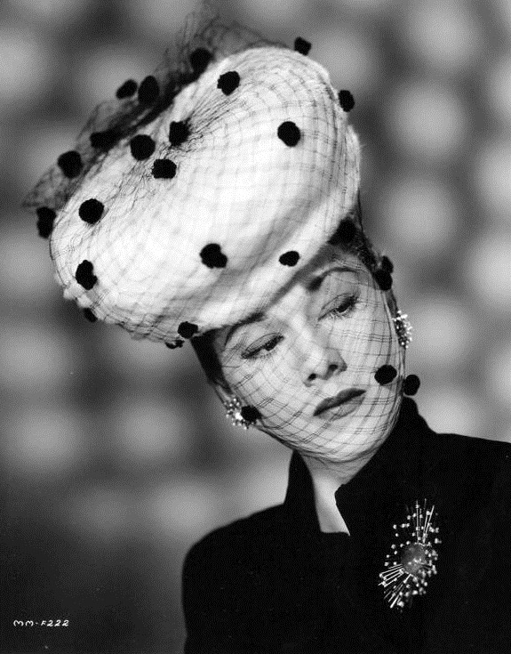 [maria-montez-hat-2%255B5%255D.jpg]