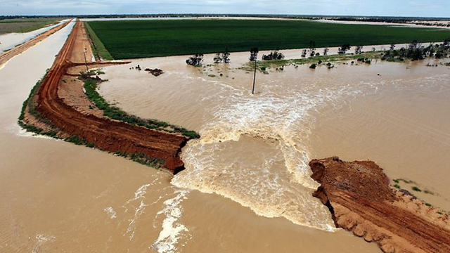 The Balonne-feeding Maranoa River breaks its banks at Cashmere West station about 20km upstream of St George, Queensland, Australia, 9 February 2012. Lyndon Mechielsen / The Australian