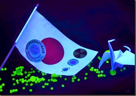 4. Jahrestag Fukushima - Japan 11.03.2015 Uran Glas Uranglas Fukushima Jahrestag Hibakusha
