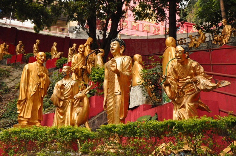 10000-buddhas-monastery-7