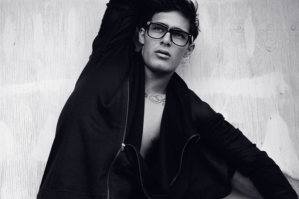 [Maximillian-Silberman-by-Lonnie-Webb-MaleModelSceneNet-02%255B7%255D.jpg]