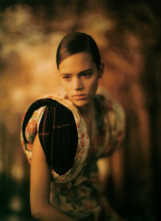 [vogue-italia-april-2006-paolo-roversi-freja-Edward-Enninful-2%255B5%255D.jpg]