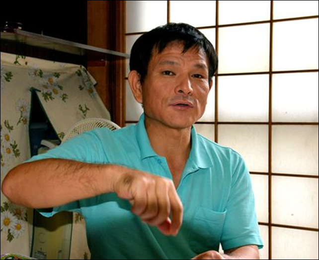 Yoshitatsu Uechi recalls with disgust the disregard for worker safety, the makeshift plans, and the cost-cutting measures, including the use of adhesive tape on key equipment, at his job in the Fukushima Daiichi nuclear plant.  Photo: Masakazu Honda / The Asahi Shimbun