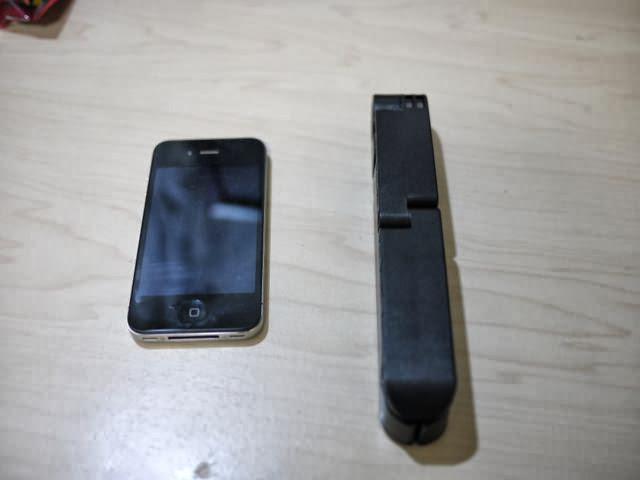 BSIPD11STBKとiPhone4