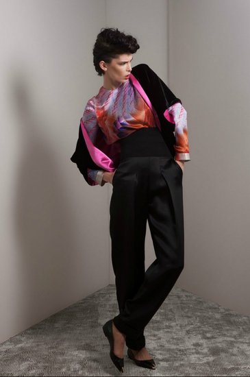 Giorgio-Armani-Pre-Fall-2012-10.jpg