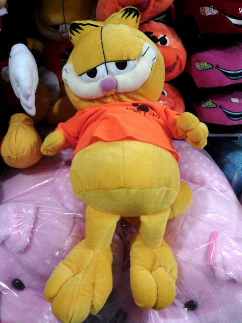 boneka kucing garfield hafiz toys boneka kucing garfield hafiz toys