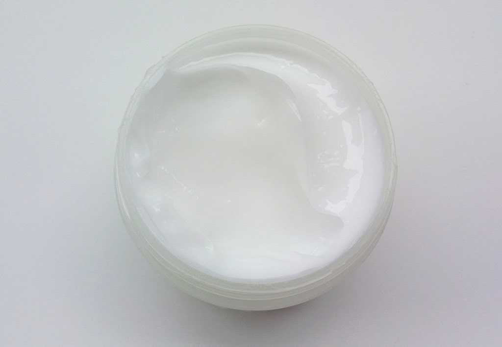 [NSPA-Ultra-Hydrate-Cream-39.jpg]