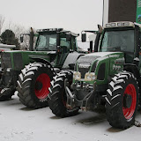 Onze eerste stop is bij de grootste tractoren- en landbewerkingsmachines in Noord Duitsland.