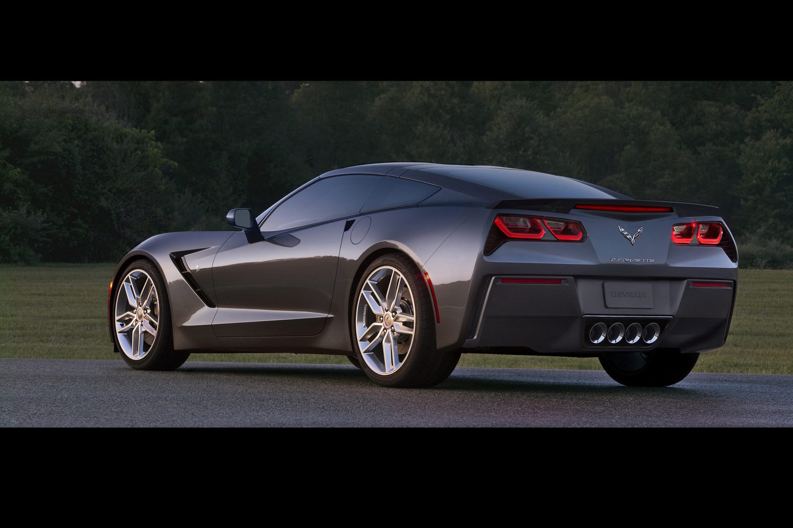 [2014-Corvette-C7-6%255B6%255D.jpg]