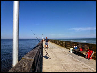 00i - Fort Clinch SP - Fishing from the .5 mile fishing pier